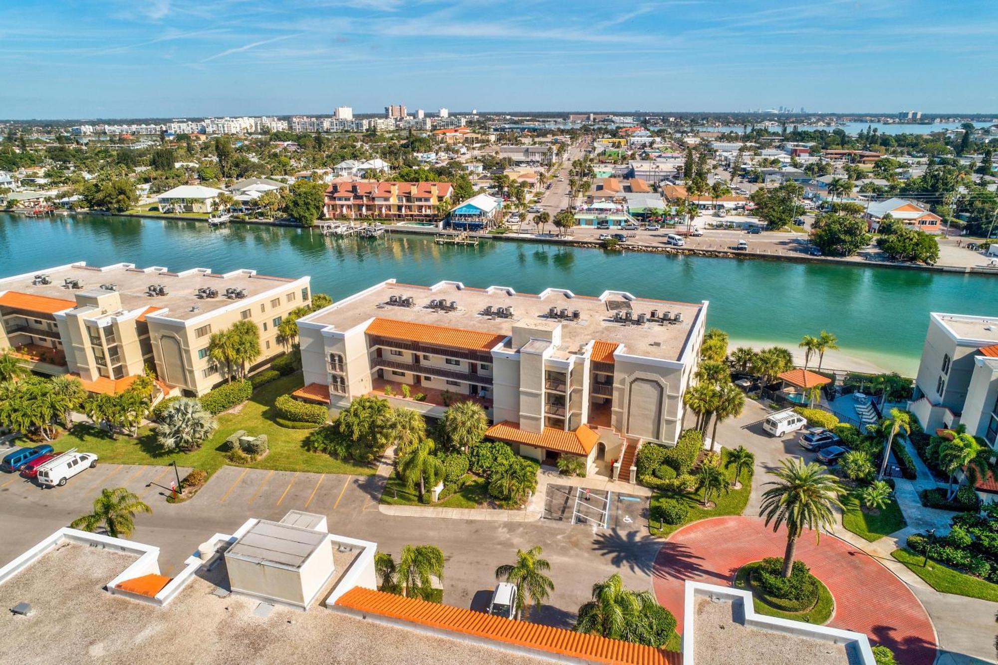 Land'S End 6-303 Beach Front - Premier Βίλα St. Pete Beach Εξωτερικό φωτογραφία